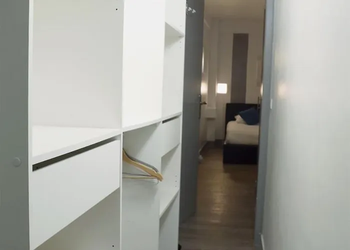 Bnbnova - Arc De Triomphe & Trocadero Square *