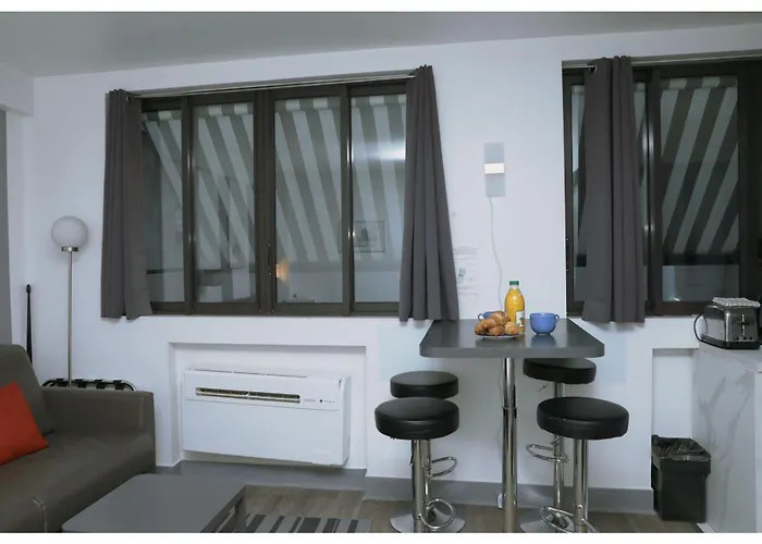 Apartman Bnbnova - Arc De Triomphe & Trocadero Square Párizs